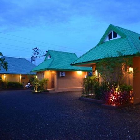 Sucholtee Resort Surat Thani Ngoại thất bức ảnh